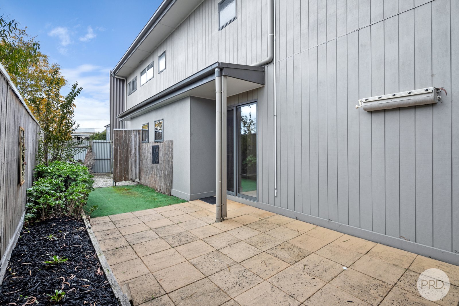 1/414A Nicholson Street BLACK HILL 14