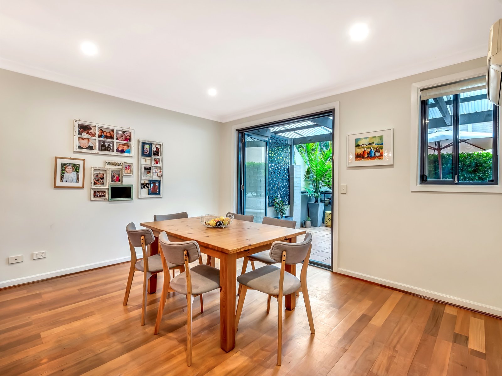 14/15 Begonia Street PAGEWOOD 4