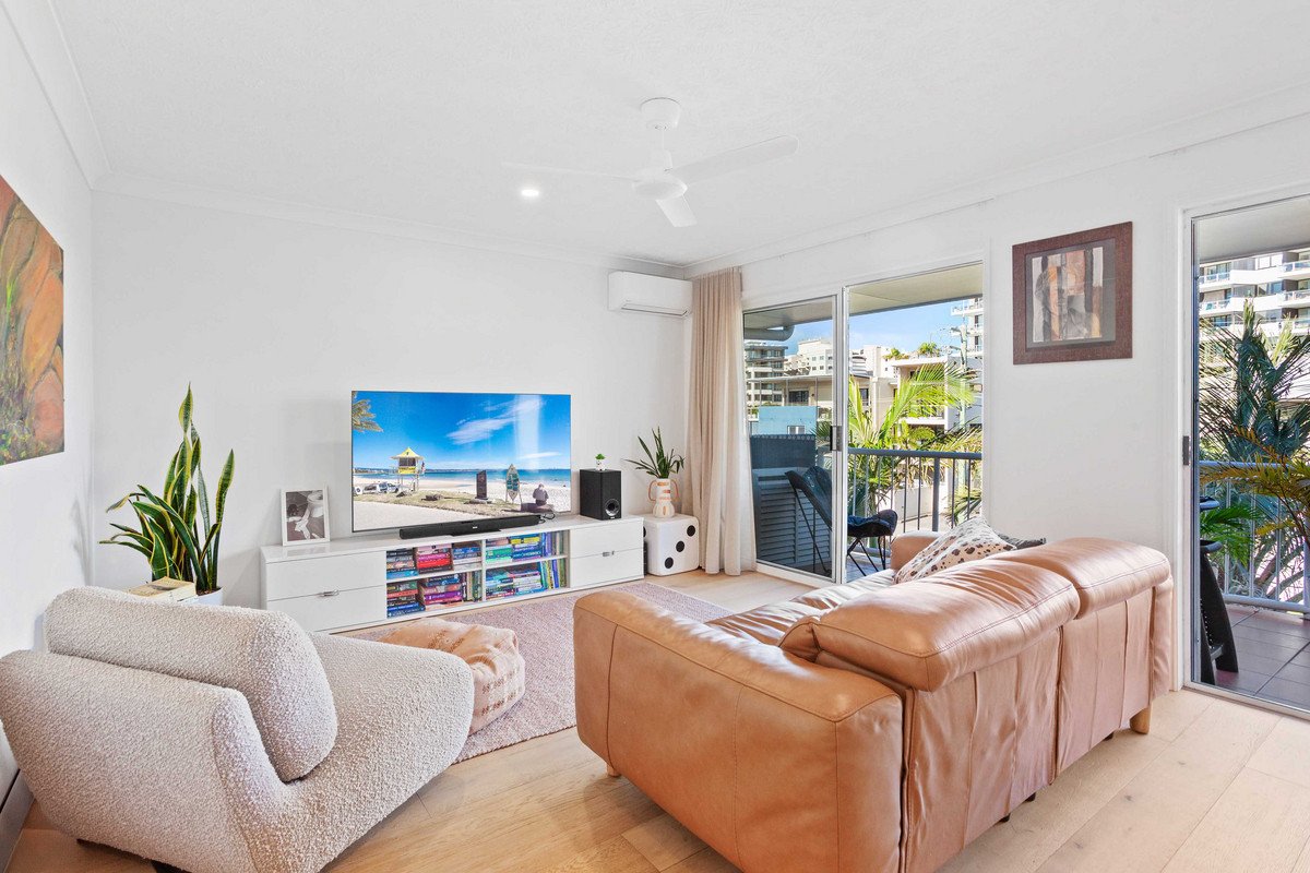 14/1500 Gold Coast Highway Palm Beach 2