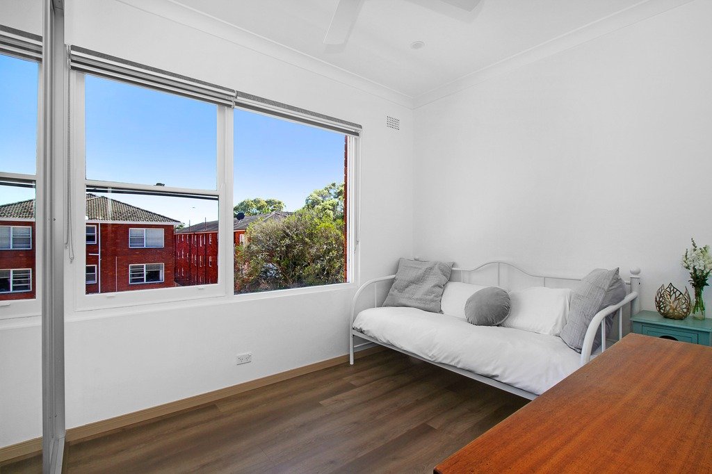 14/152-154 Russell Avenue DOLLS POINT 5