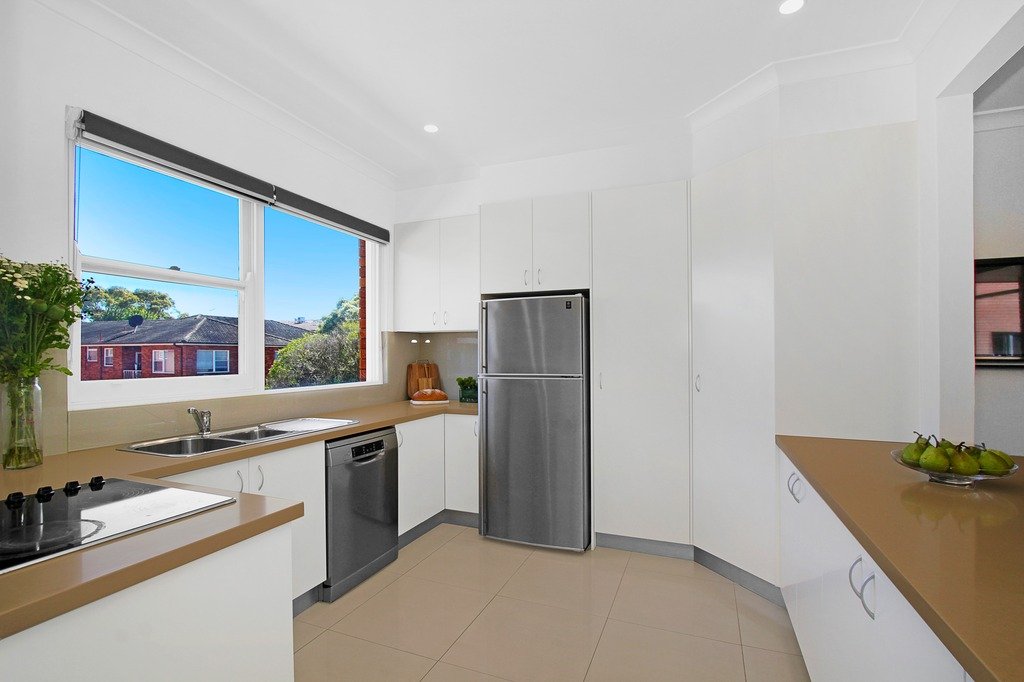 14/152-154 Russell Avenue DOLLS POINT 2