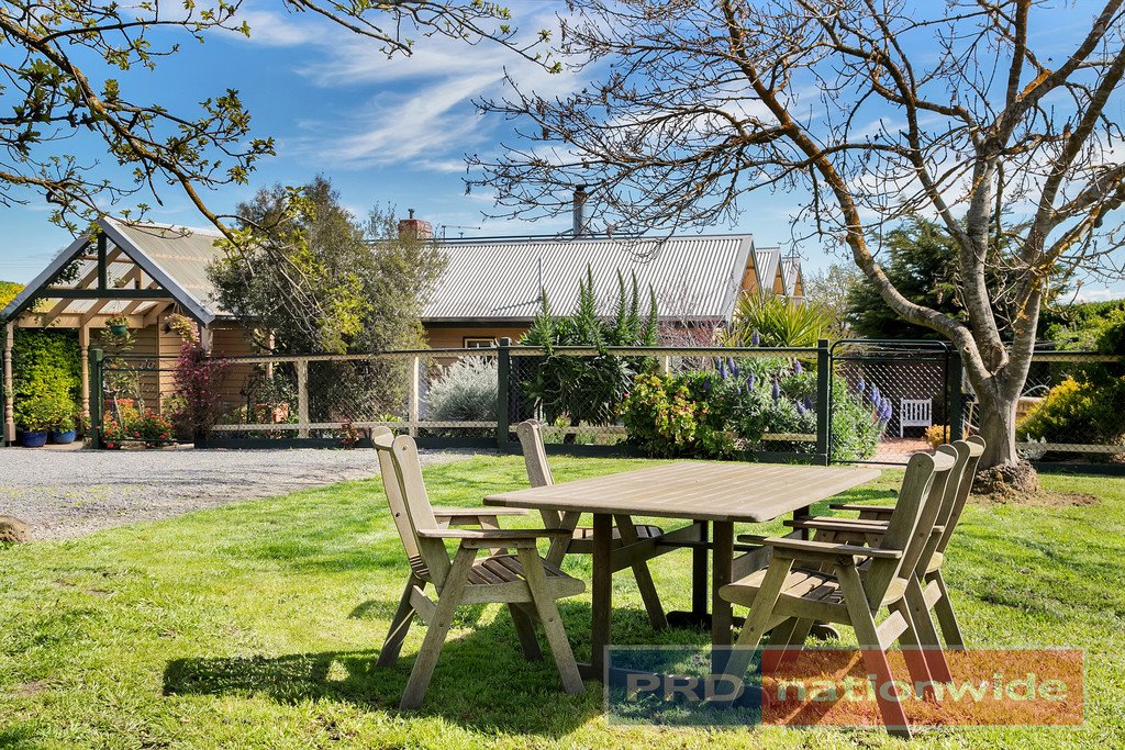1417 Ercildoun Road BURRUMBEET 16