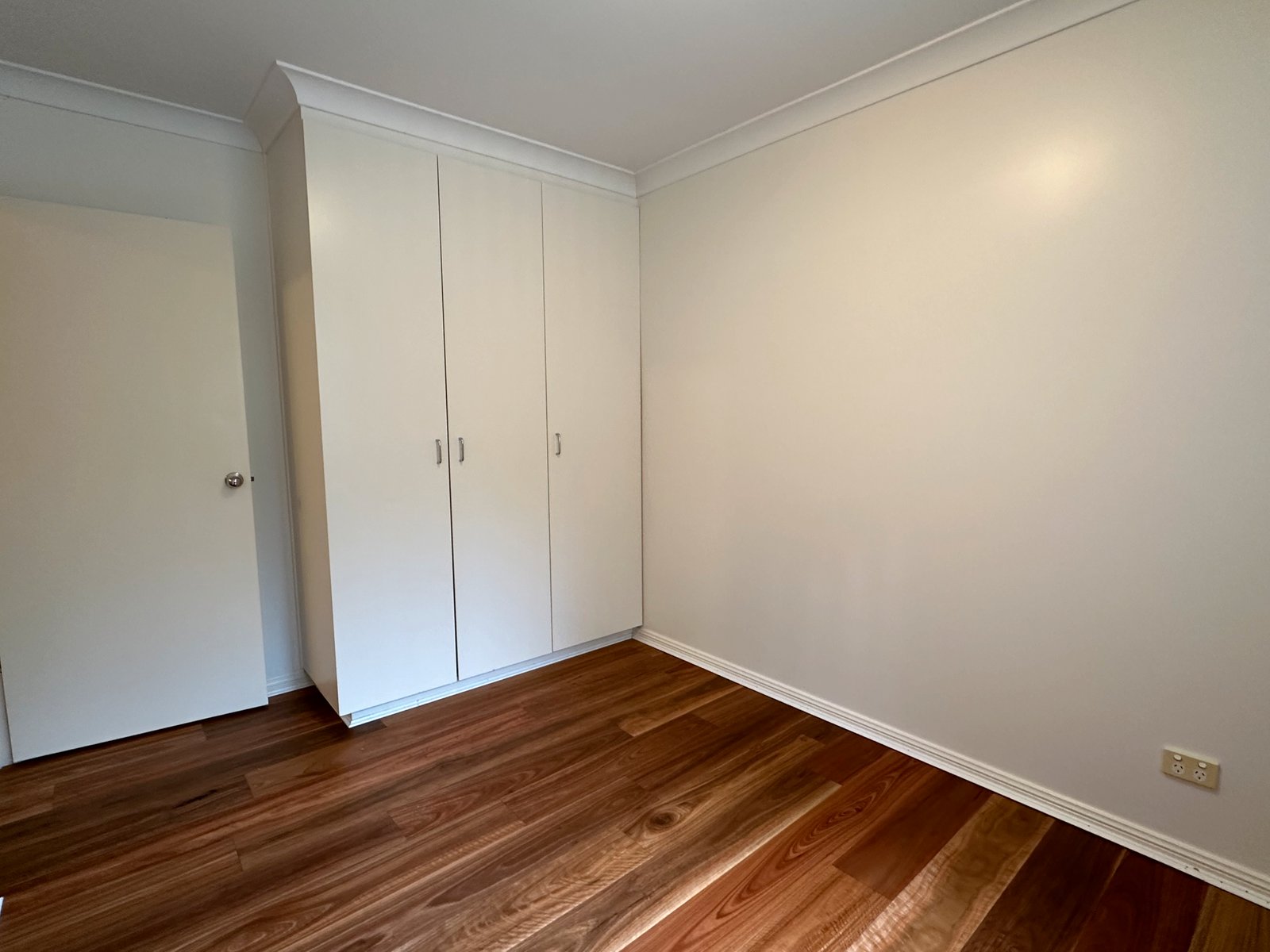 14/176 Capper Street TUMUT 7