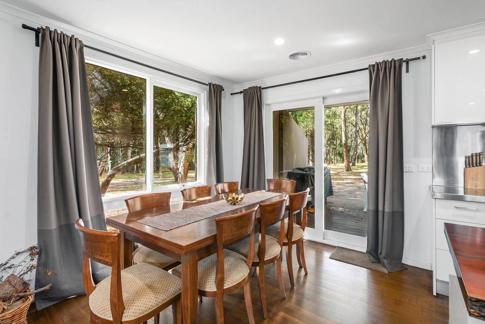 Real Estate and Property in 1418 Romsey Road, Romsey, VIC