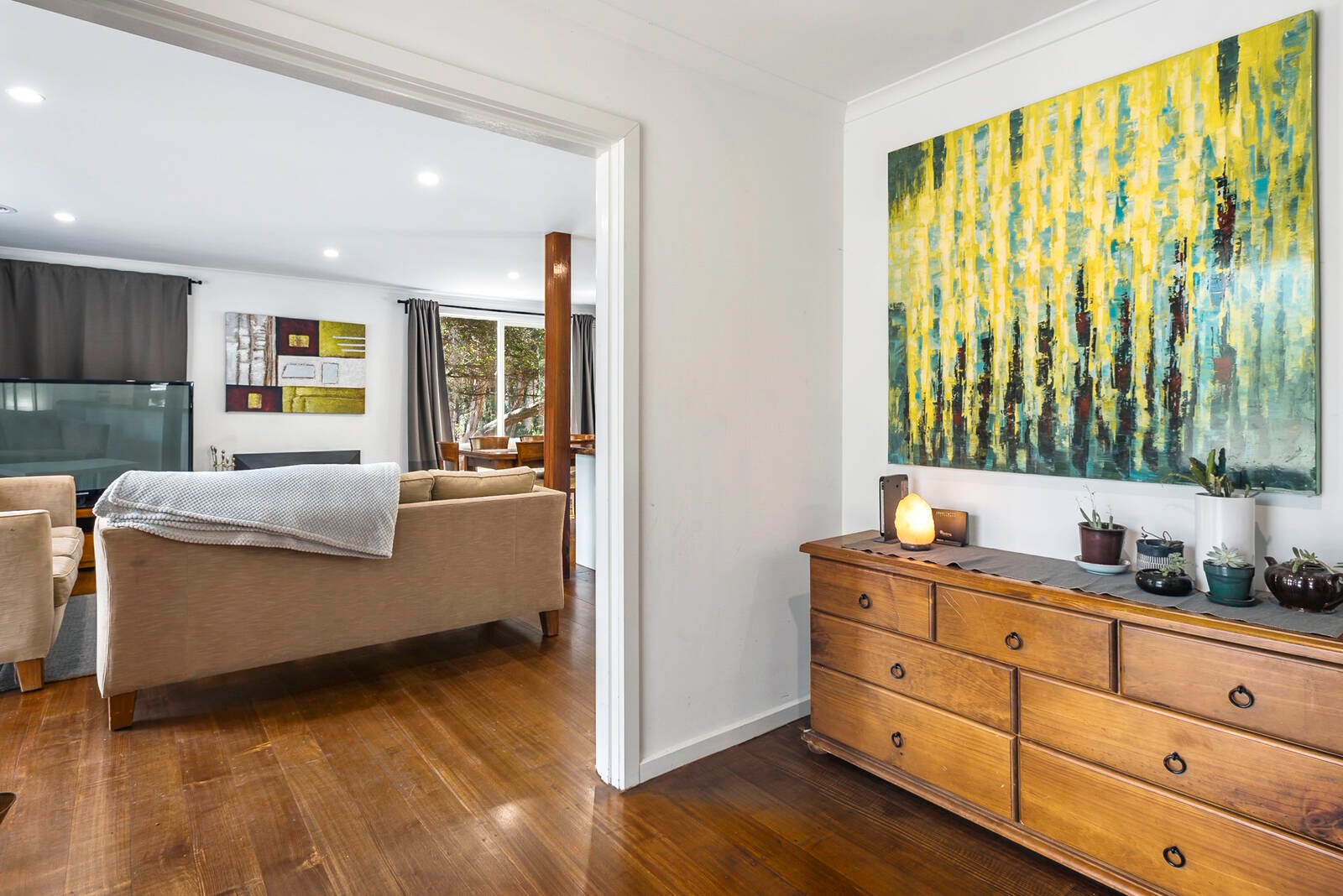 Real Estate and Property in 1418 Romsey Road, Romsey, VIC