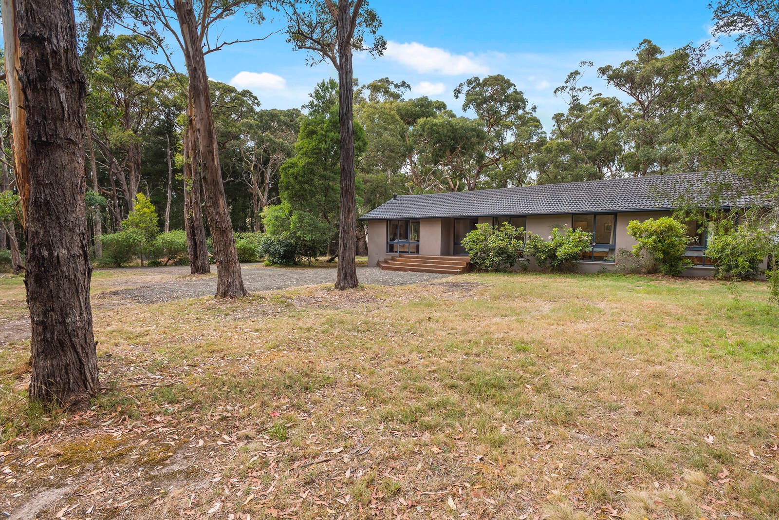 Real Estate and Property in 1418 Romsey Road, Romsey, VIC