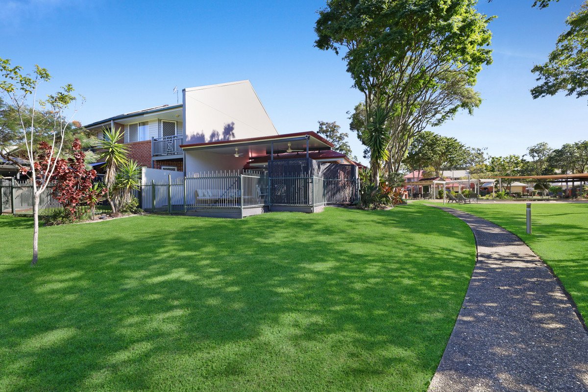 14/18 Tallebudgera Creek Road BURLEIGH HEADS 18