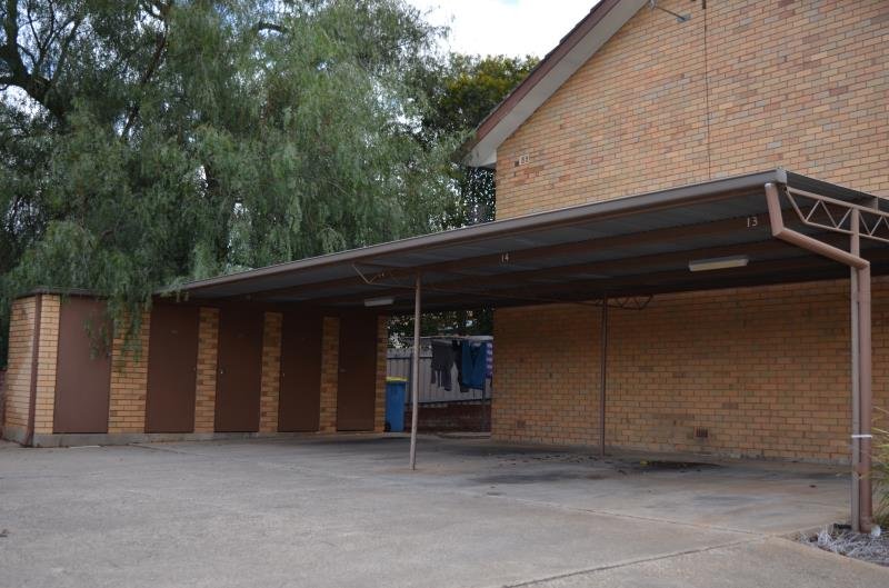 14/189 Lake Albert Road KOORINGAL 7