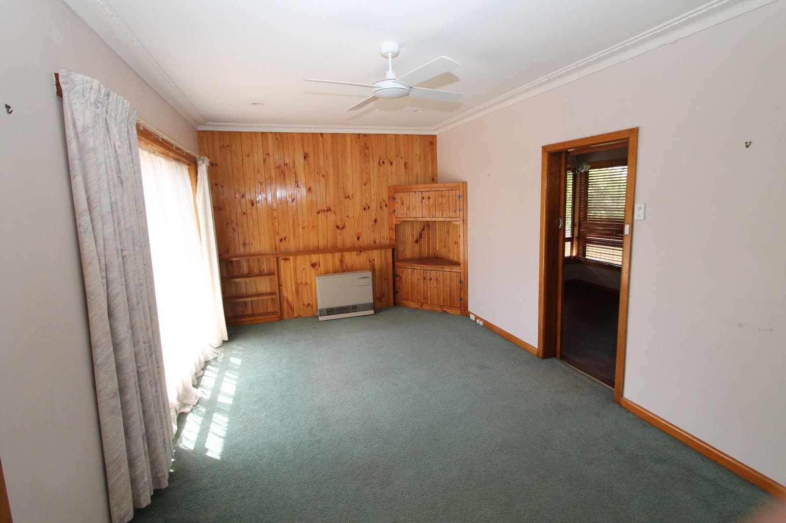 1419 Geelong Road MOUNT CLEAR 4