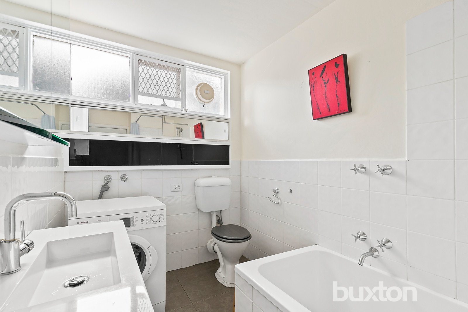 Gallery: 14/19 Milton Street