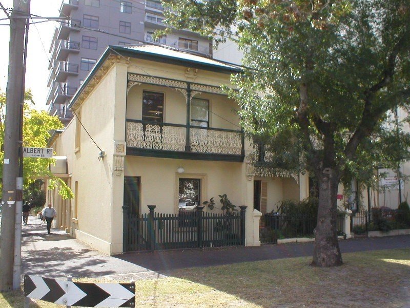 Gallery: 142-144 Albert Road