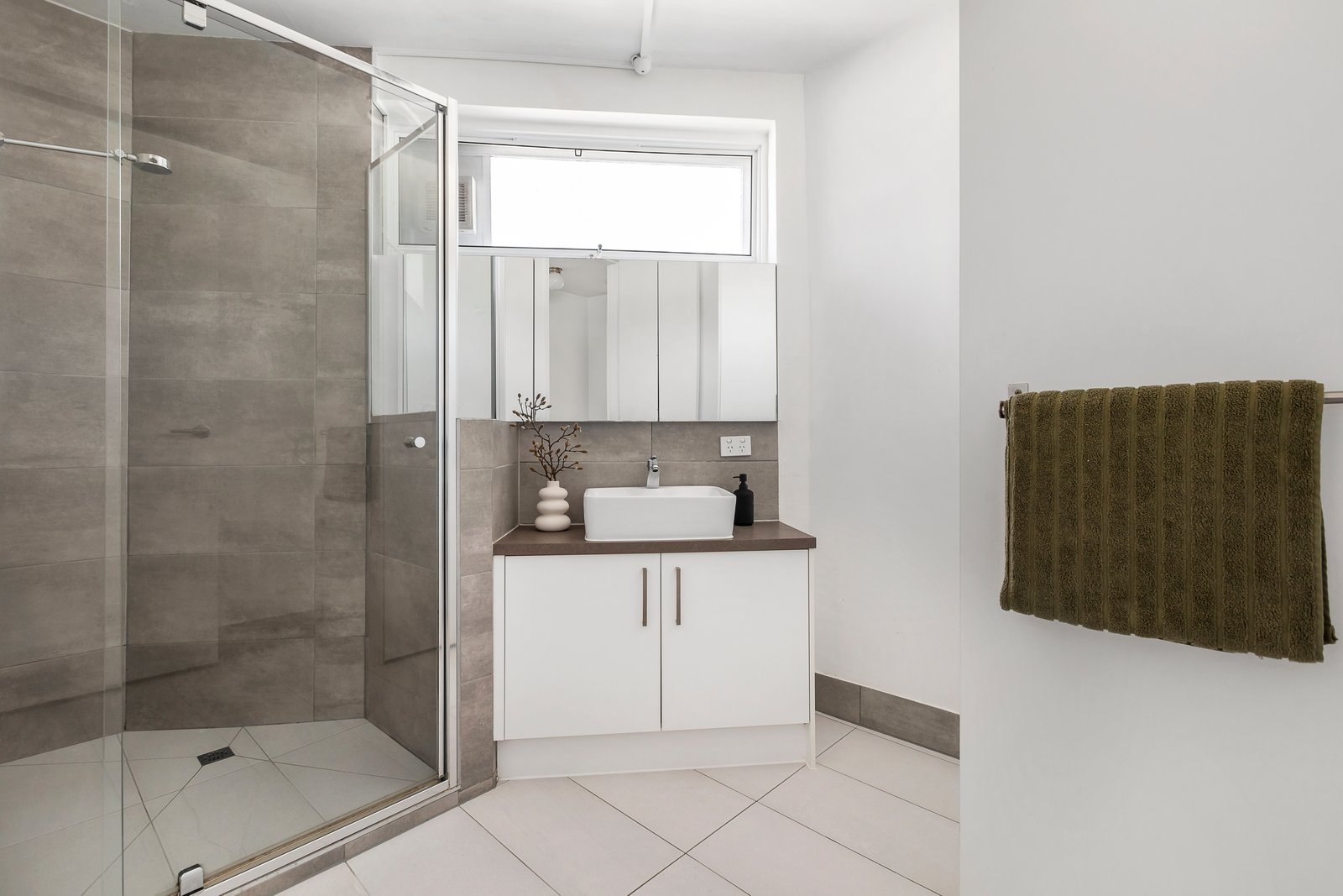 Real Estate and Property in 1/42-46 Parslow Street, Malvern, VIC