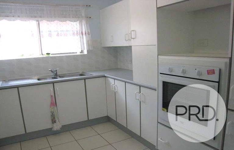 1/42 Alva Terrace GORDON PARK 7