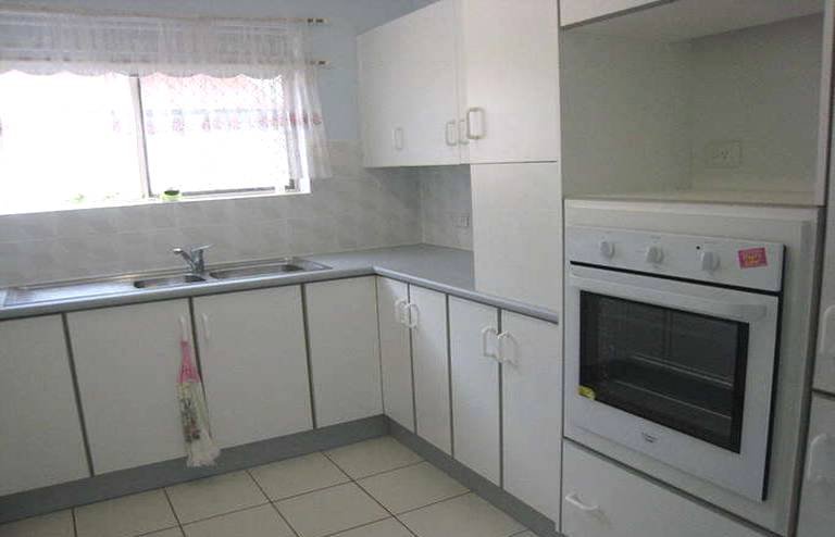 1/42 Alva Terrace GORDON PARK 3