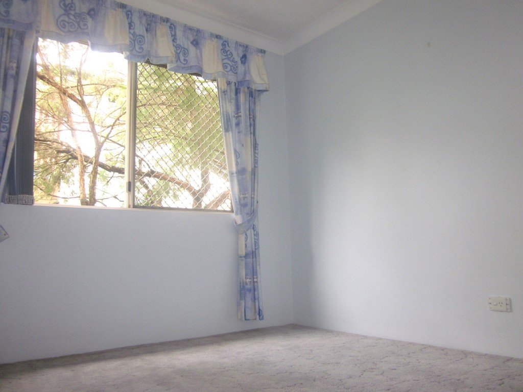 1/42 Alva Terrace GORDON PARK 6