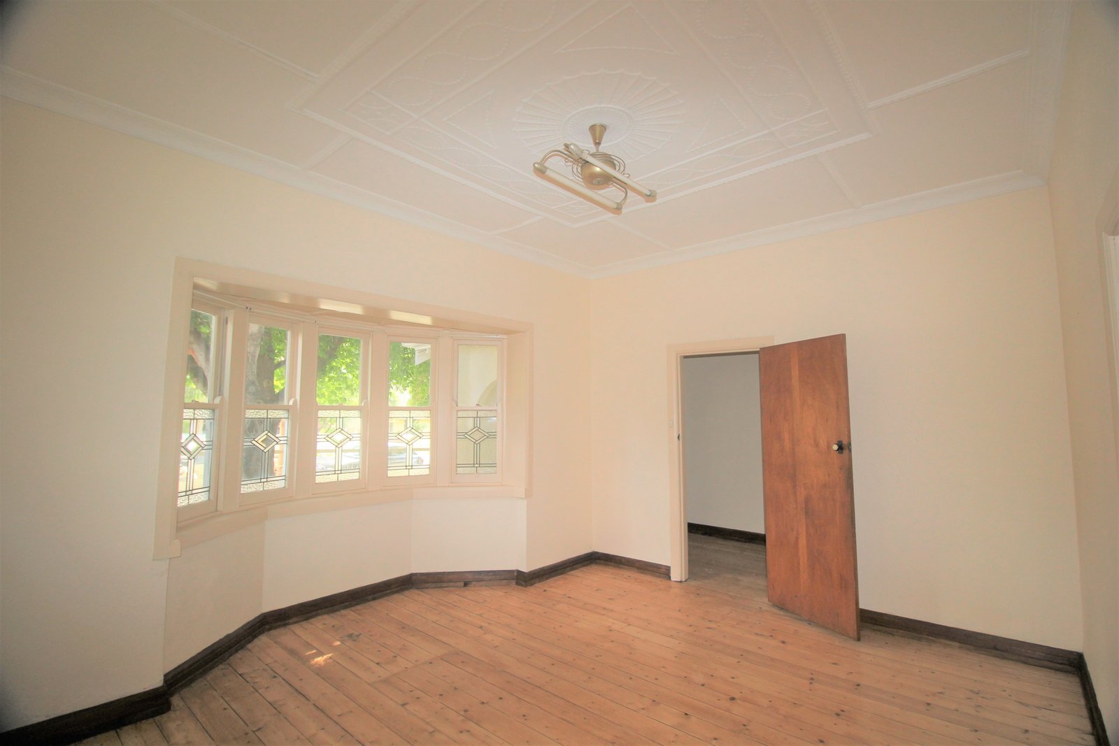 Gallery: 142 Atherton Road