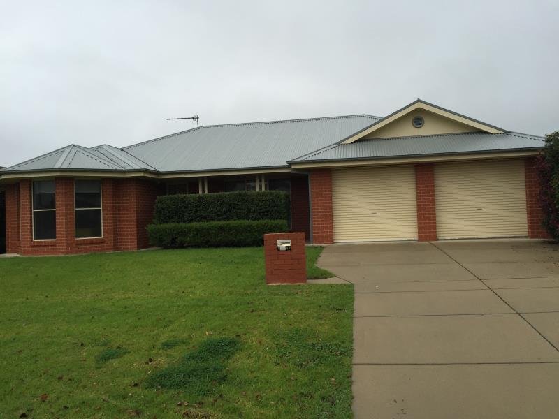 1/42 Bedervale Street BOURKELANDS 1