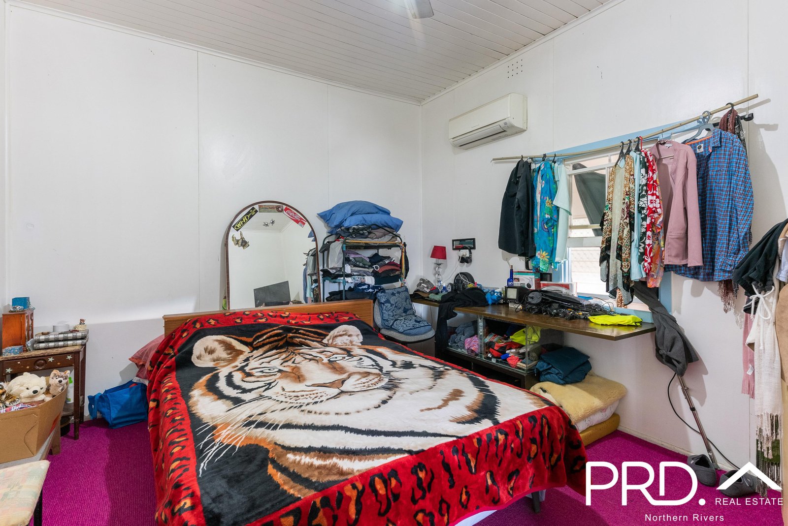 142 Centre Street CASINO 9