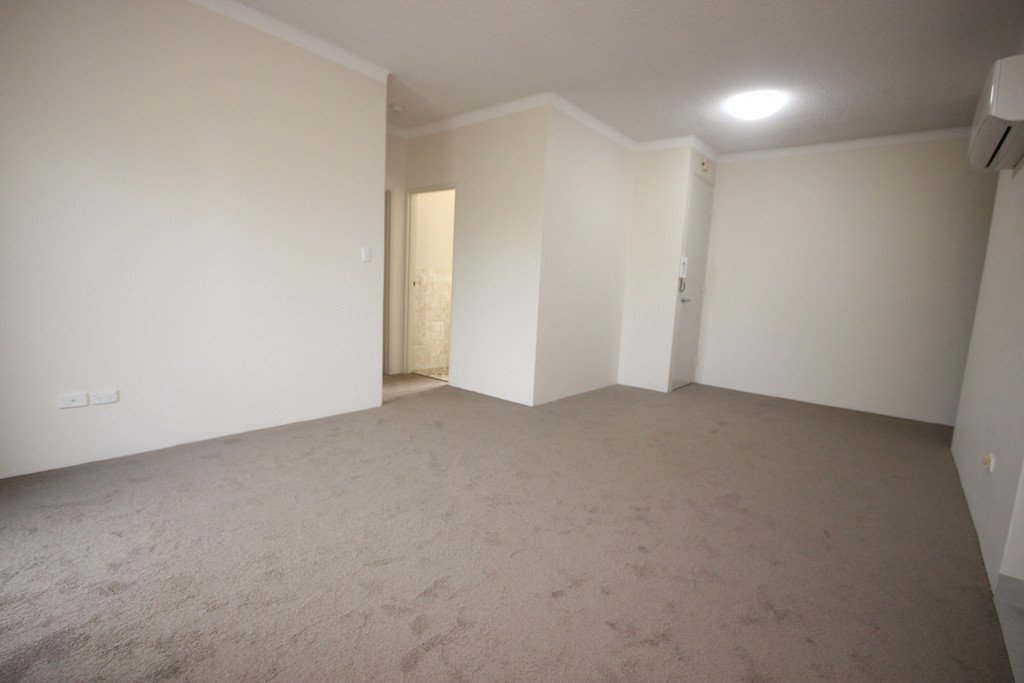 142 Chuter Avenue SANS SOUCI 4