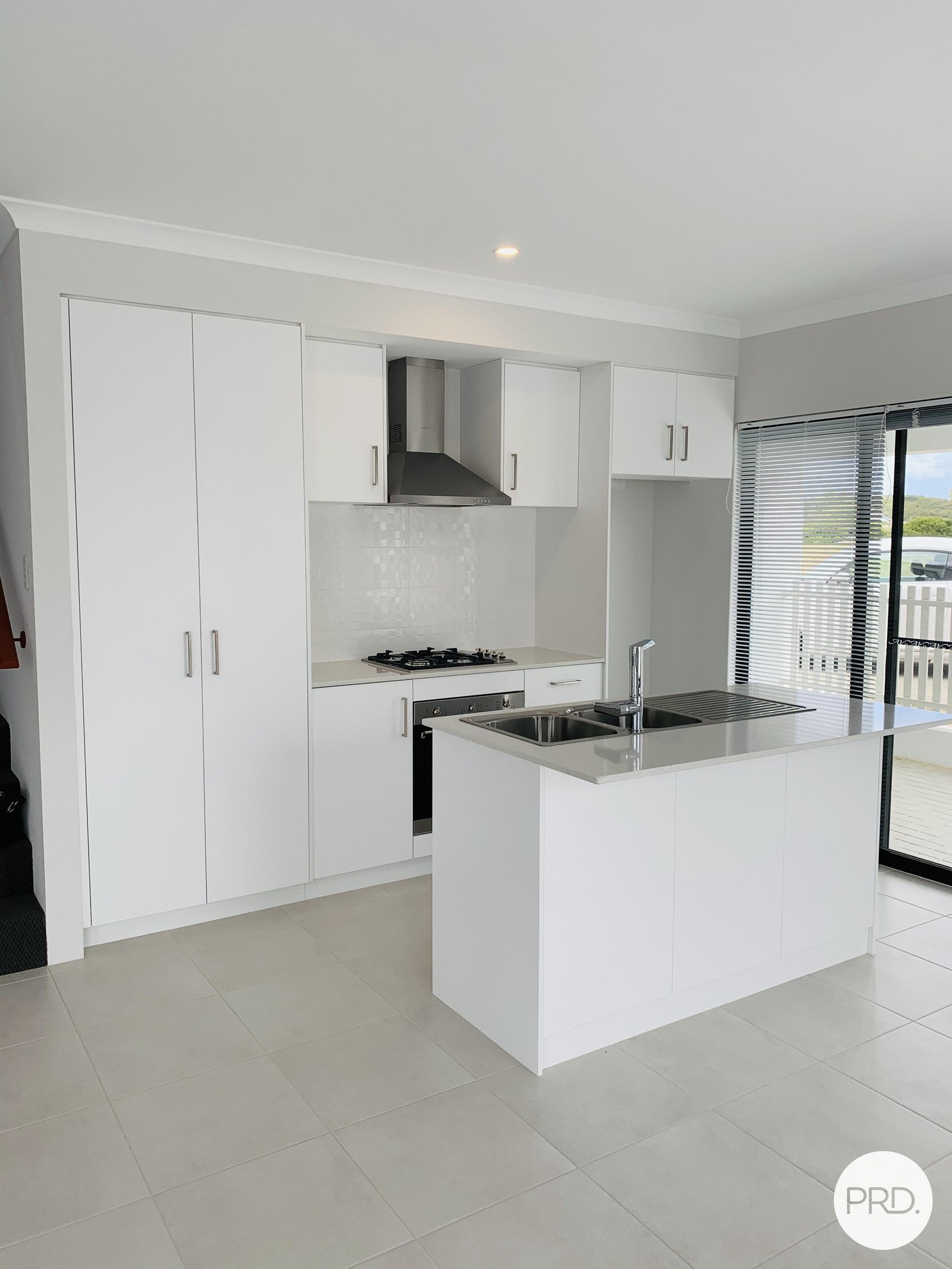 14/2 Crystalline Road SPEARWOOD 4