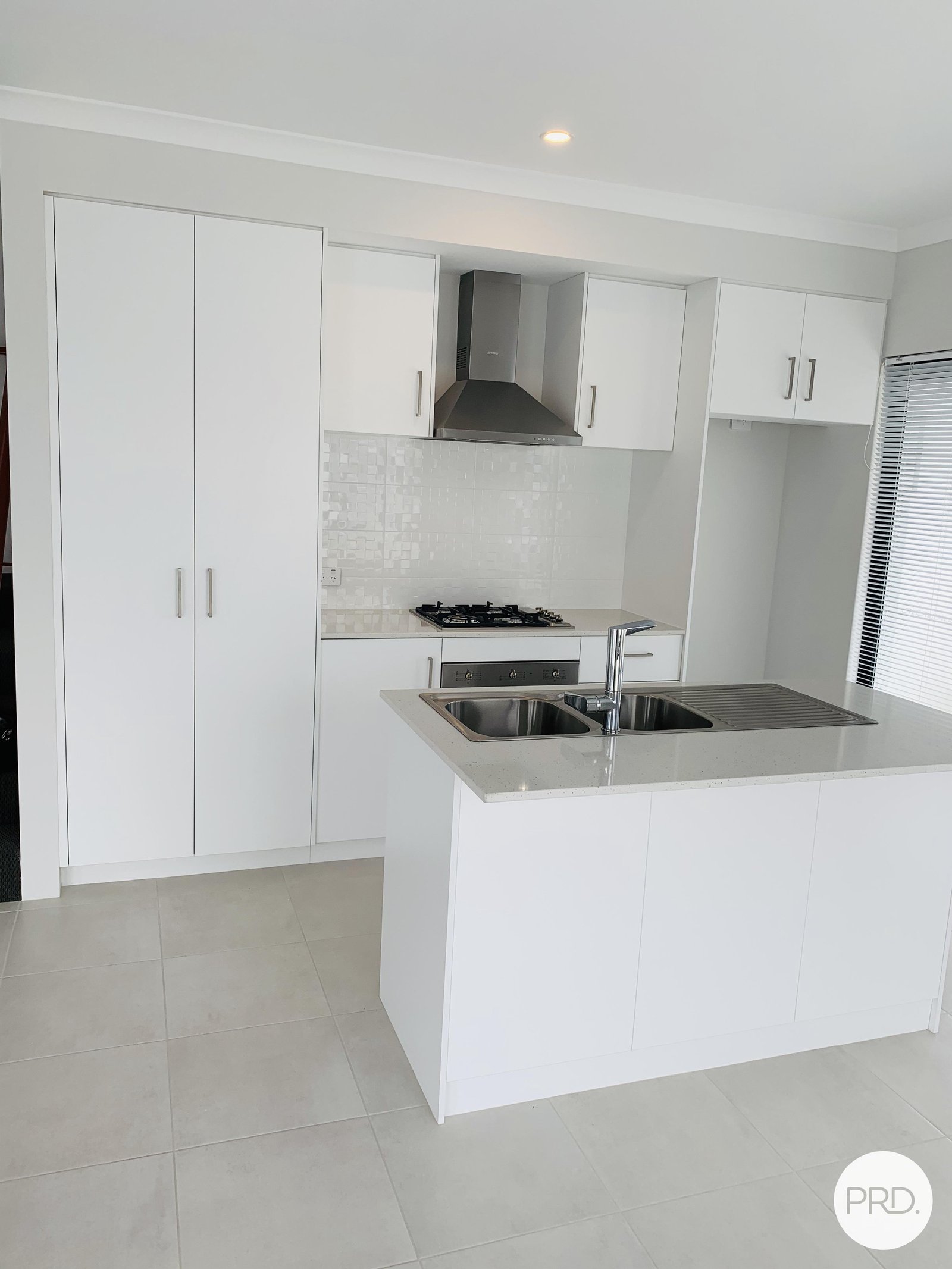 14/2 Crystalline Road SPEARWOOD 5