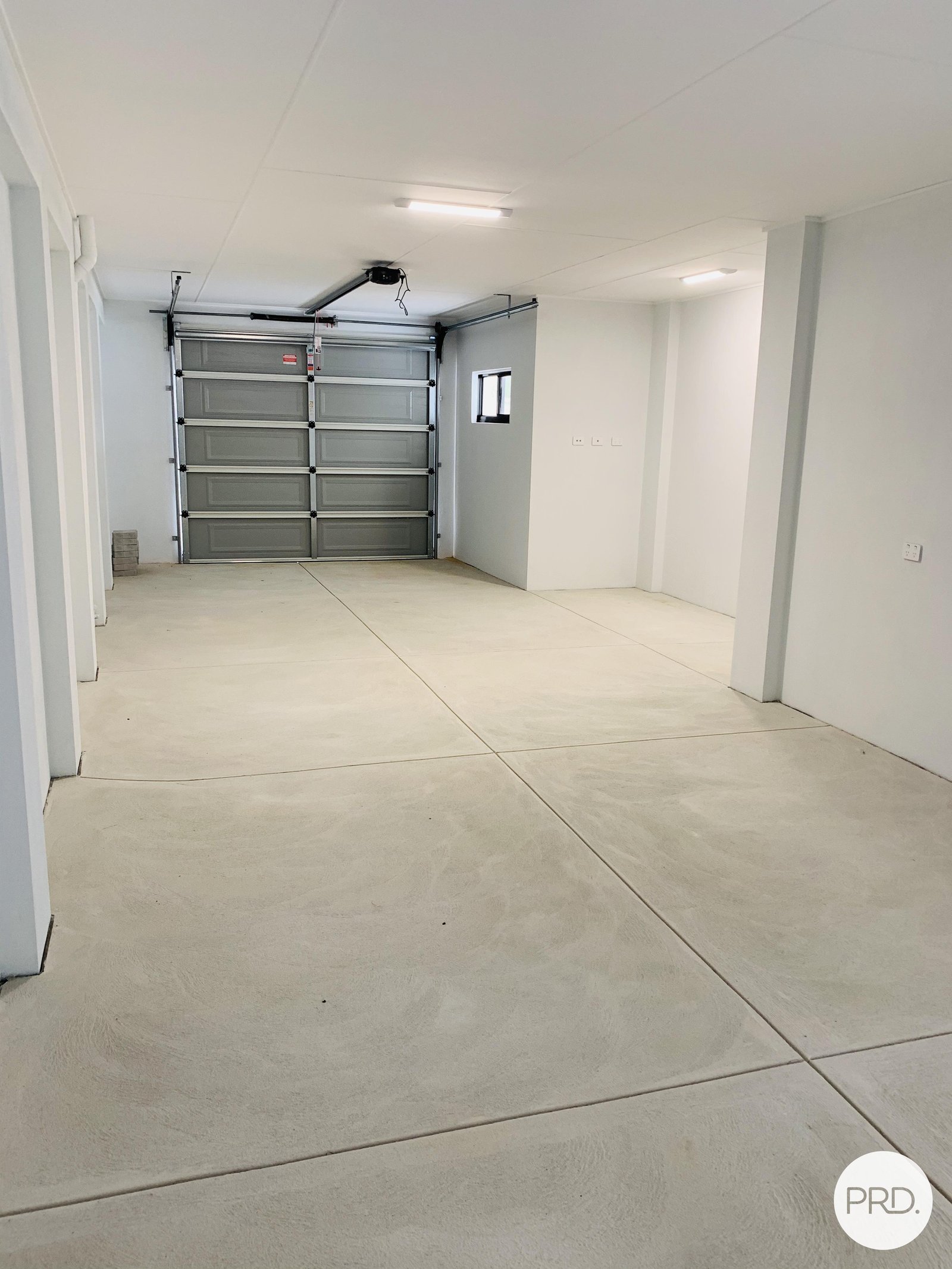 14/2 Crystalline Road SPEARWOOD 11