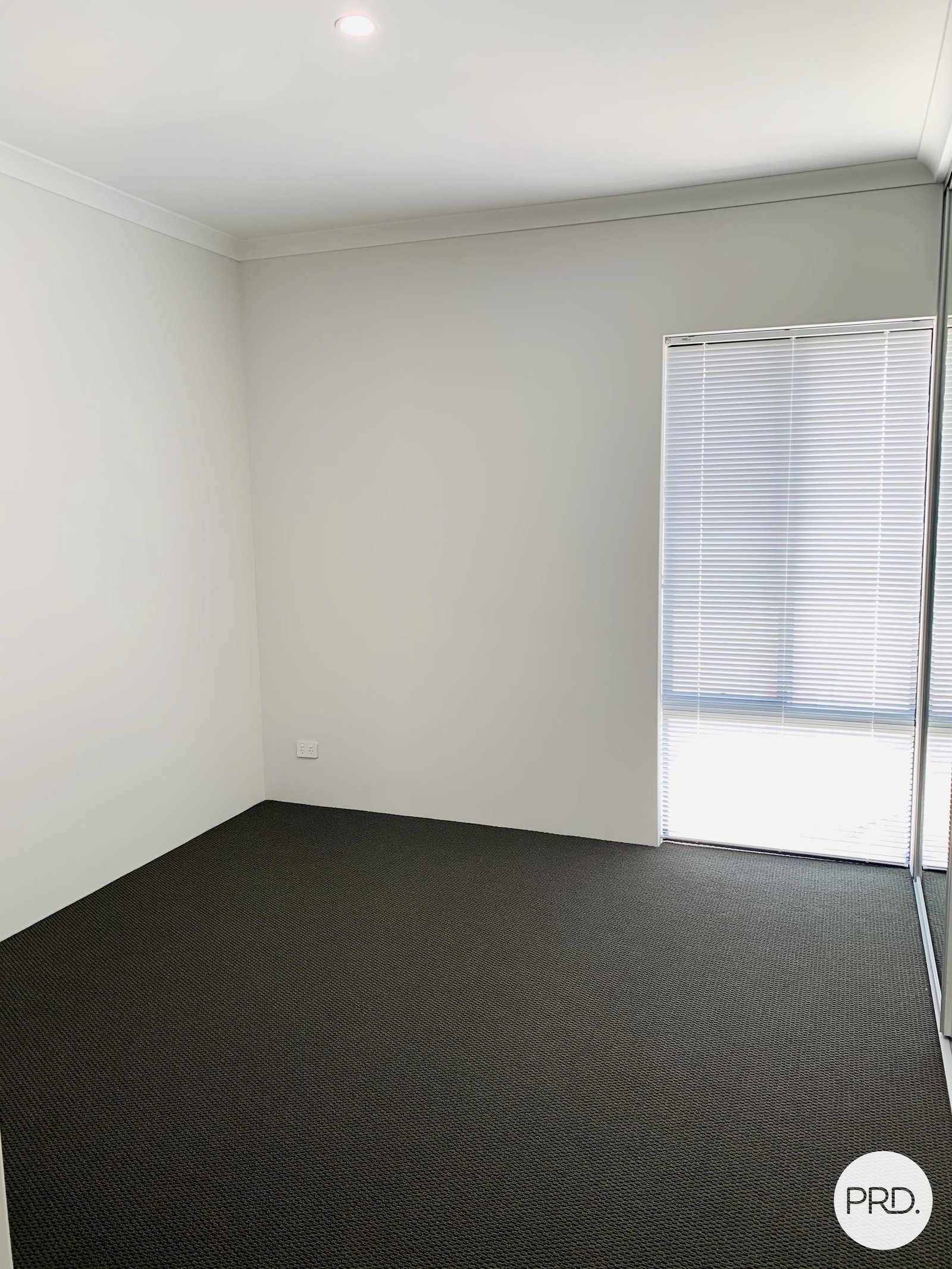 14/2 Crystalline Road SPEARWOOD 14