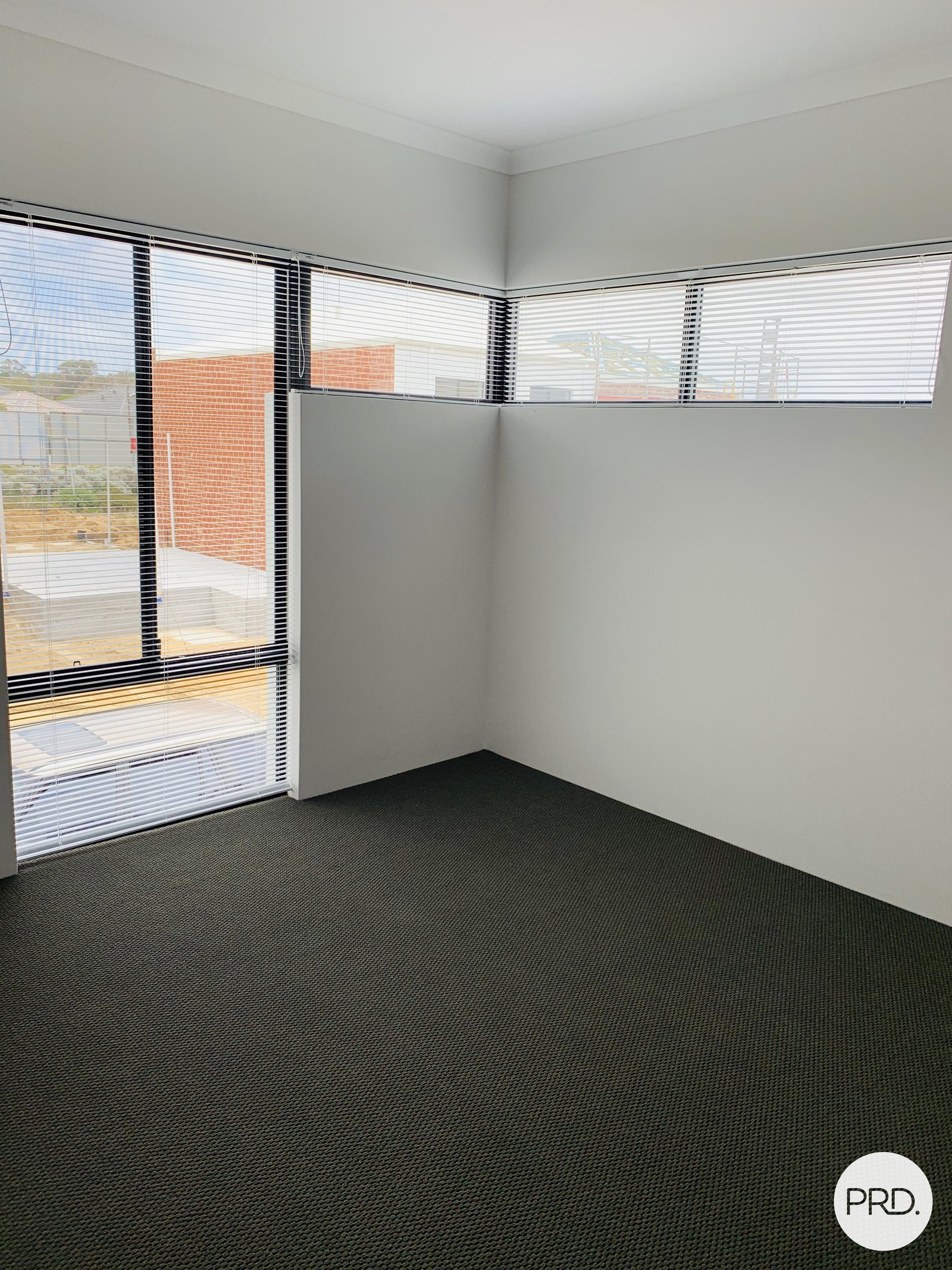 14/2 Crystalline Road SPEARWOOD 18