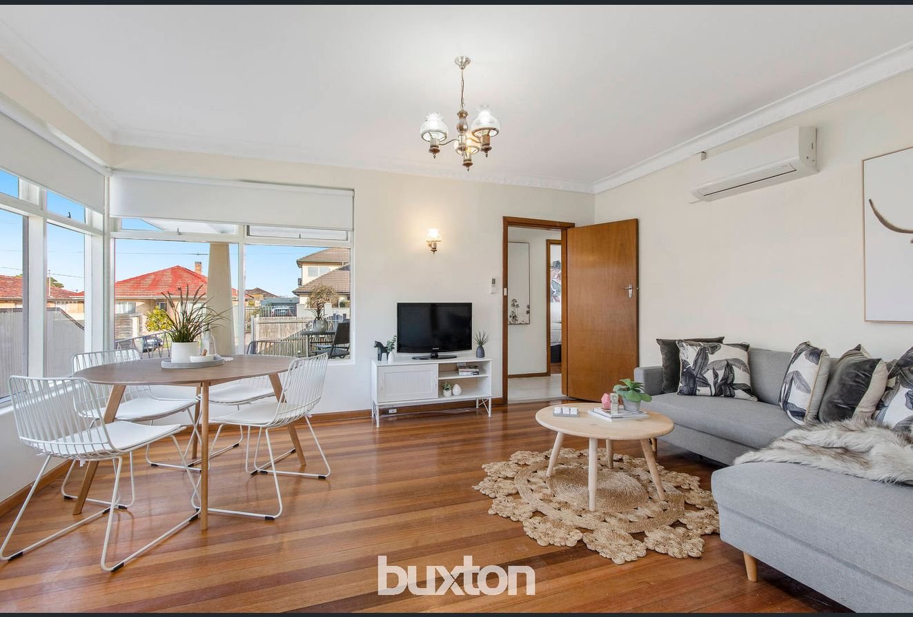 Gallery: 1/42 Curtin Street