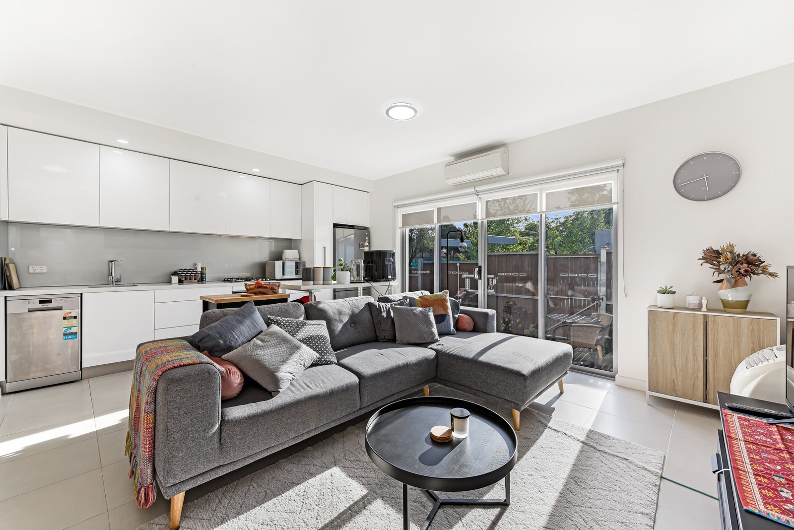 Gallery: 14/2 Cyril Street