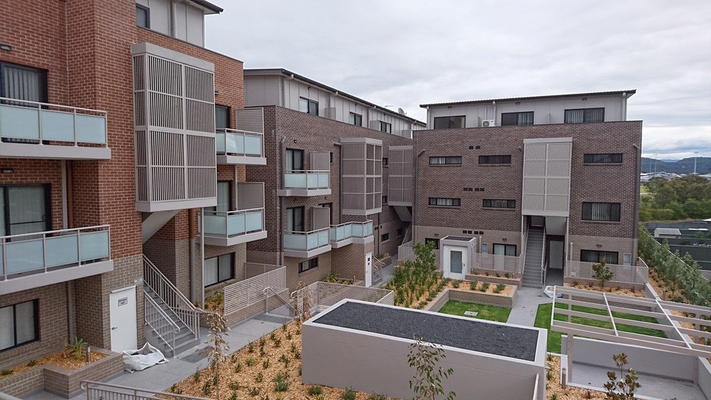 14/2 Glenmore Ridge Drive GLENMORE PARK 1