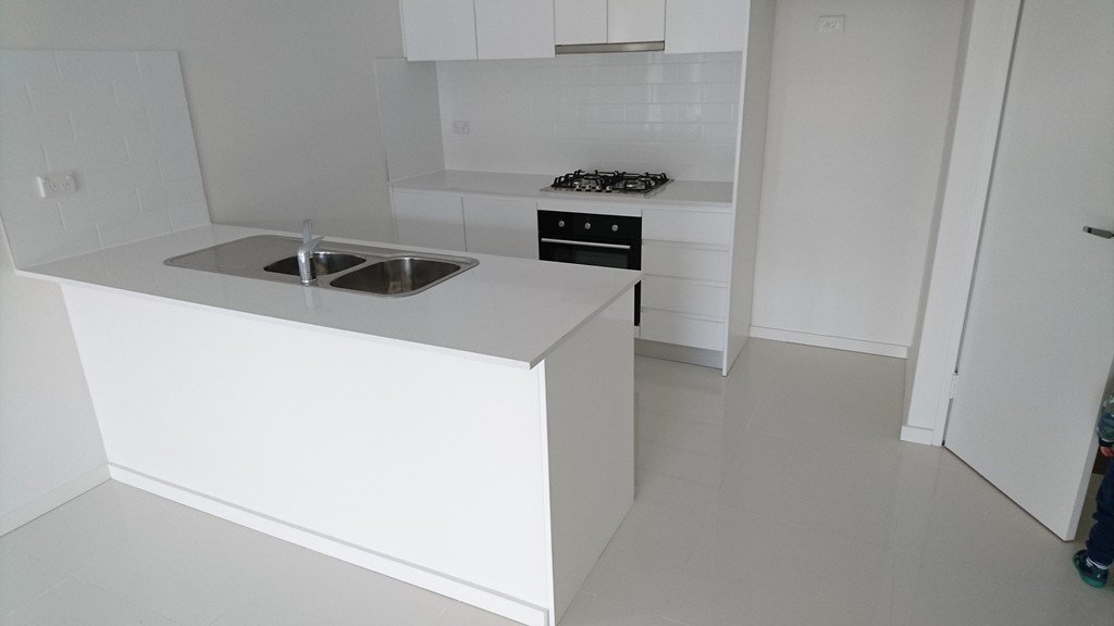 14/2 Glenmore Ridge Drive GLENMORE PARK 2