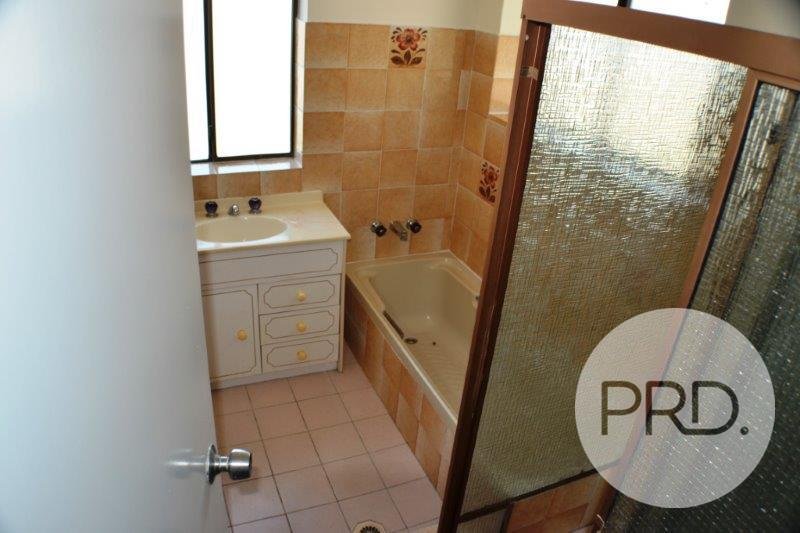 1/42 Hows Road NUNDAH 7