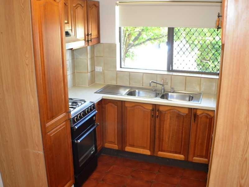 1/42 Hows Road NUNDAH 2