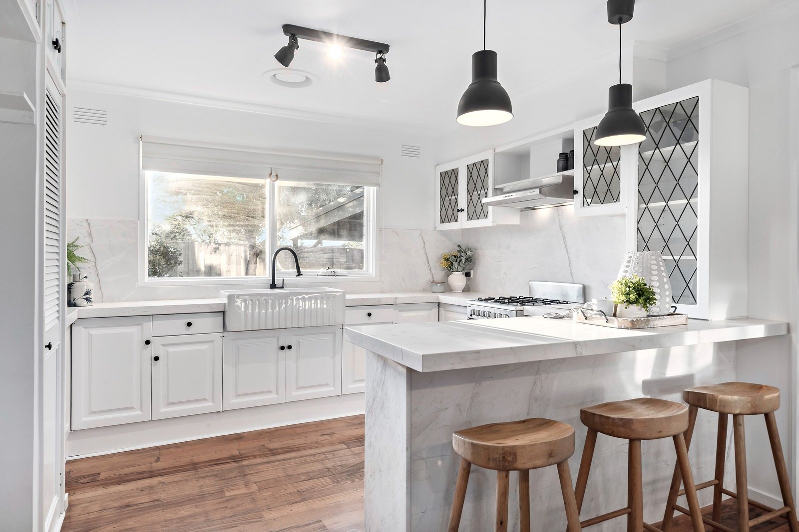 Real Estate and Property in 142 Mitcham Road, Donvale, VIC