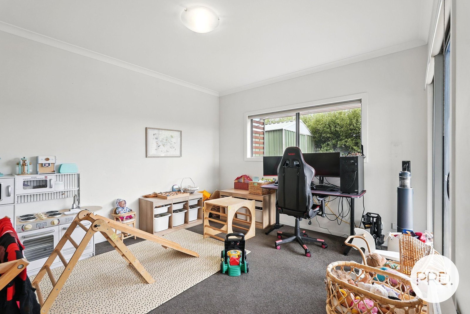 1/42 Oakdowns Parade OAKDOWNS 11