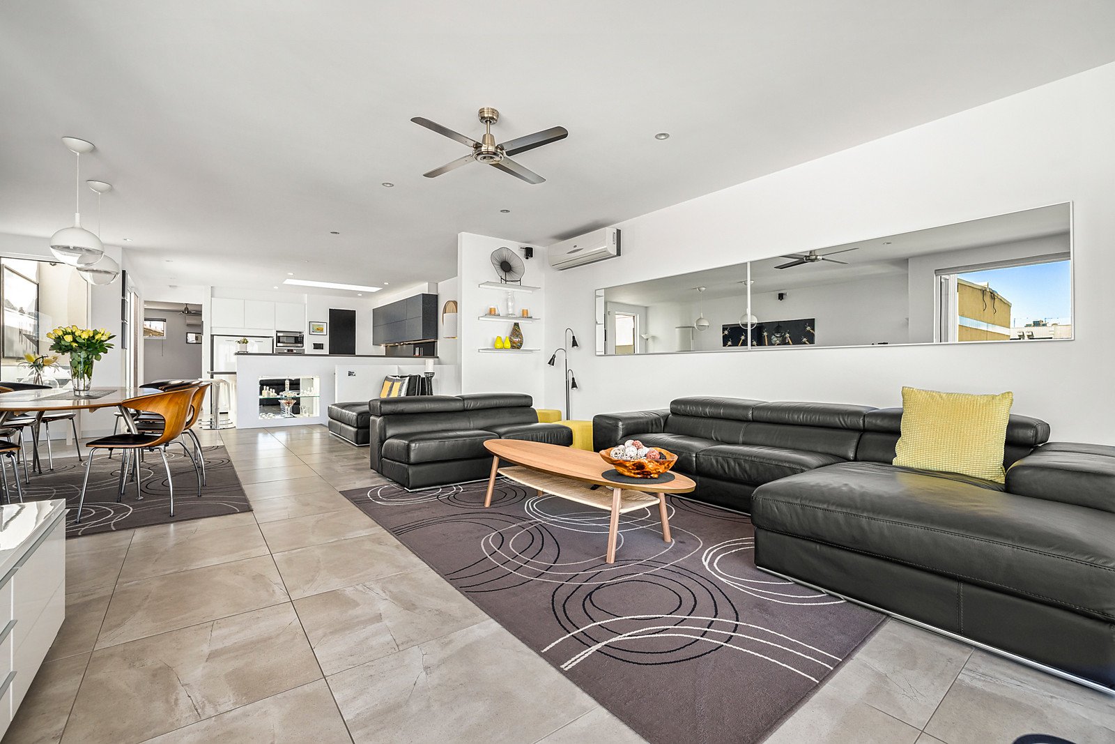 142 Pascoe Vale Road, Moonee Ponds VIC 3039