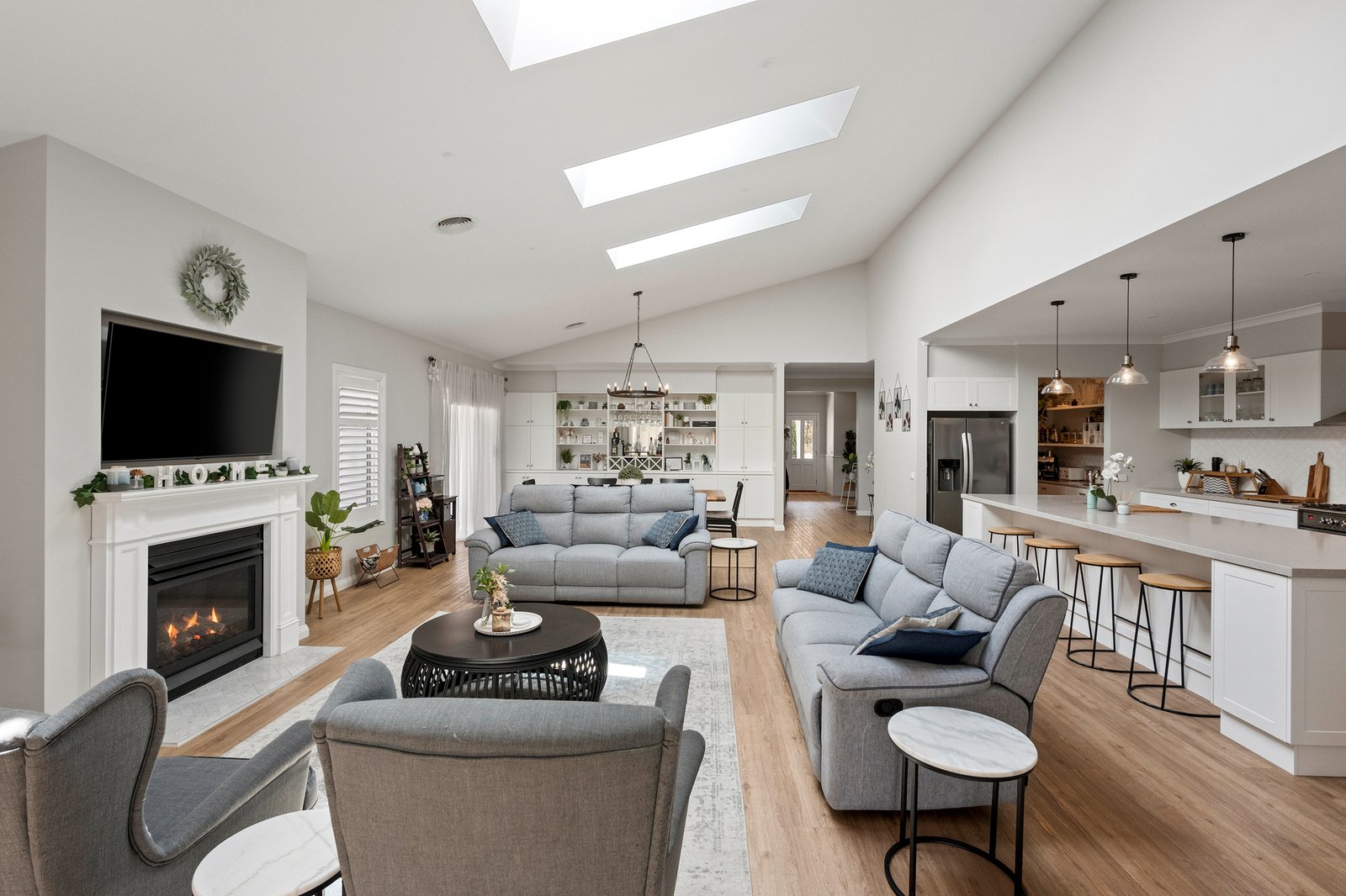 Gallery: 142 Pasley Street