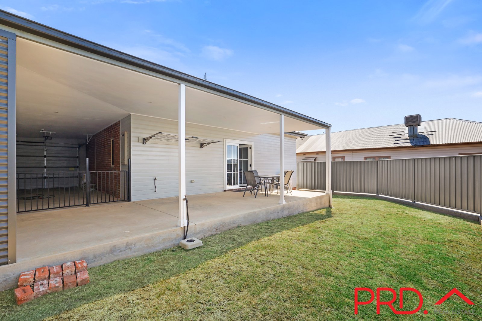 1/42 Phillip Street TAMWORTH 12