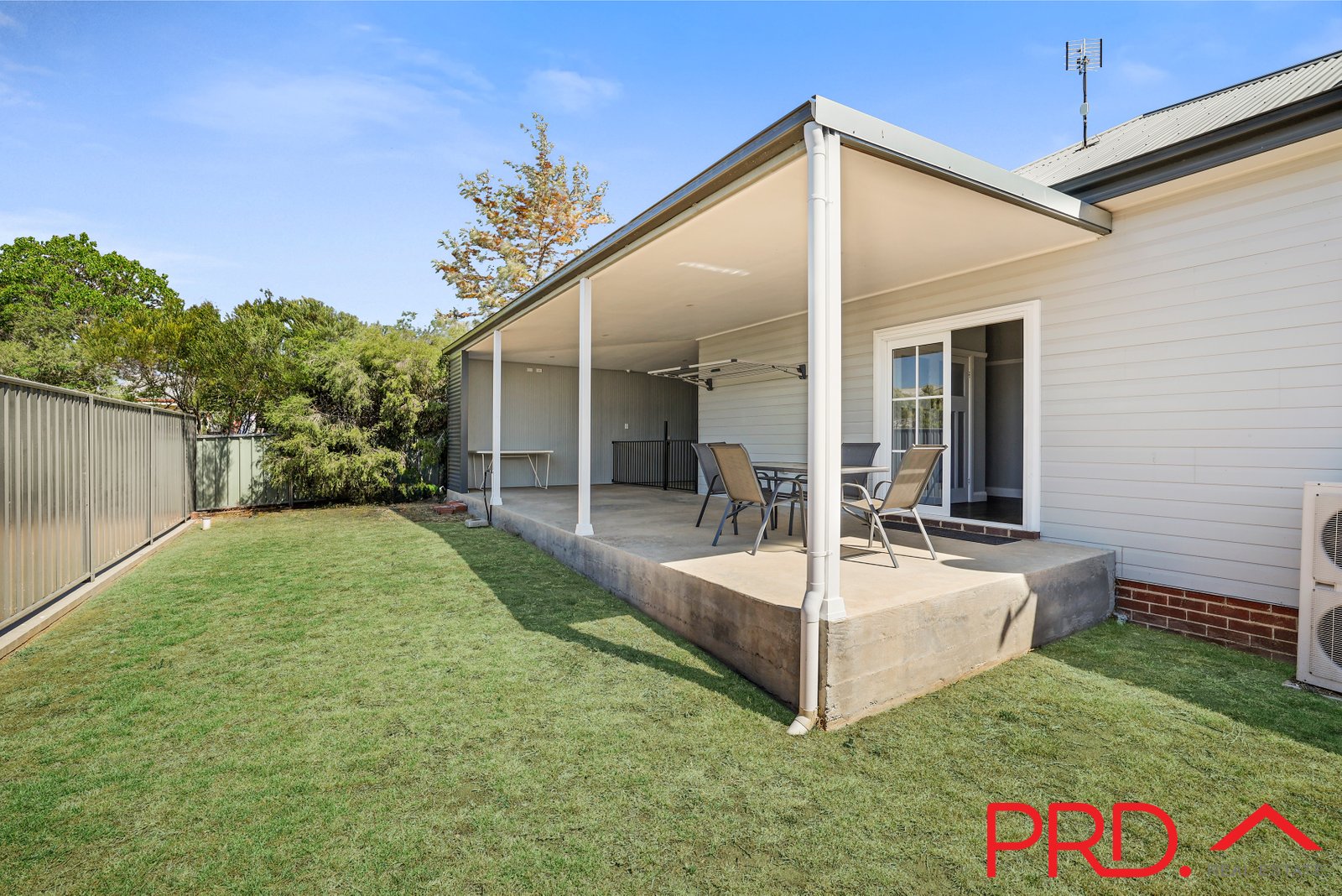 1/42 Phillip Street TAMWORTH 13