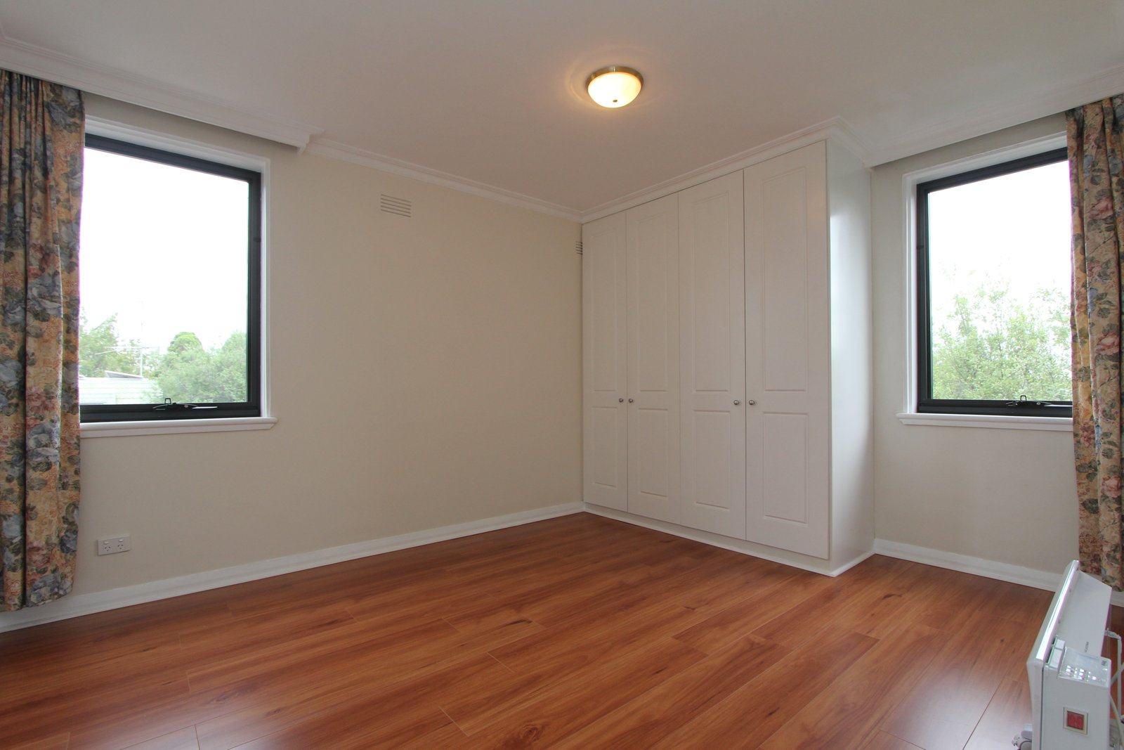 Real Estate and Property in 14/2 Selwyn Avenue, Elwood, VIC