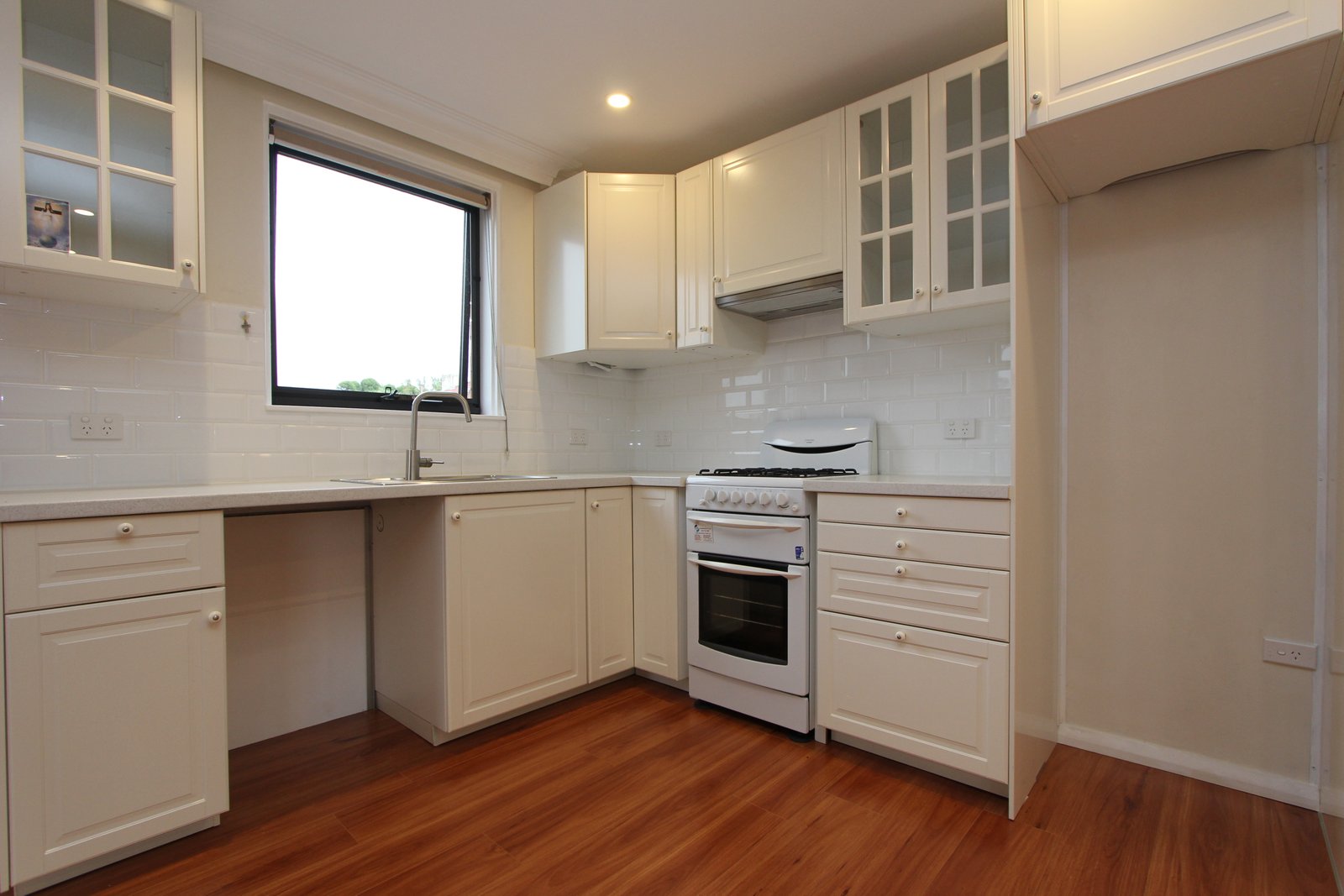 Real Estate and Property in 14/2 Selwyn Avenue, Elwood, VIC