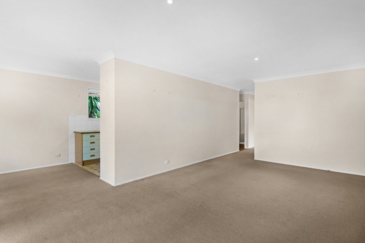 1/42 Tawarri Crescent Burleigh Heads 3