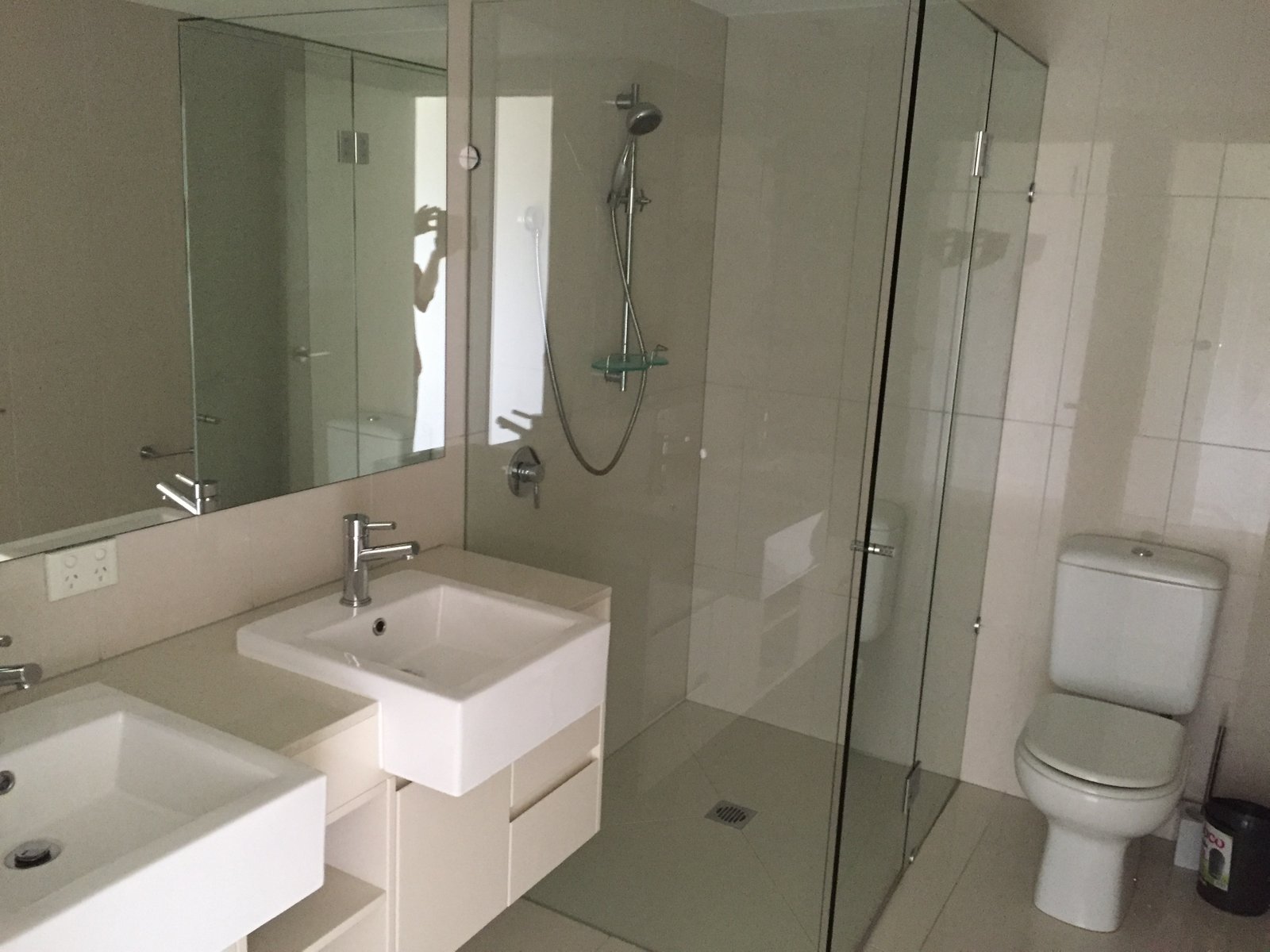 14/2 The Promenade BOYNE ISLAND 10