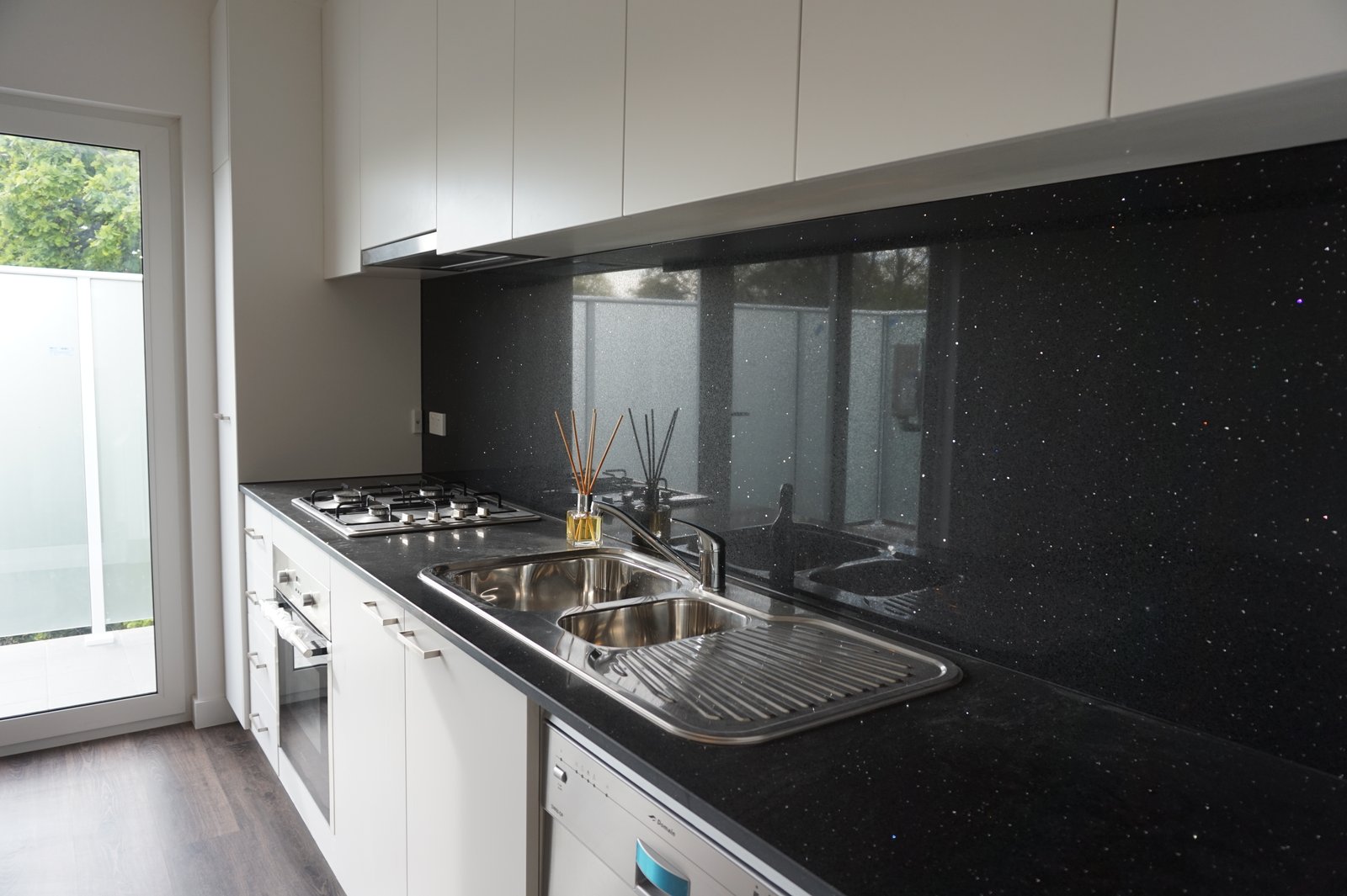 Gallery: 14/2 Thistle Grove