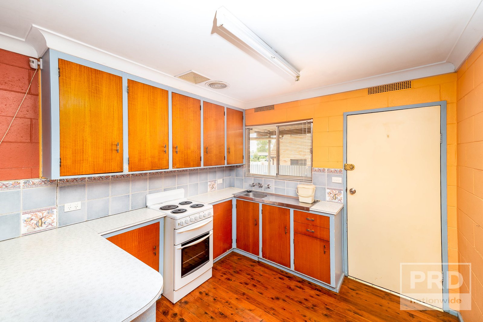 1/42 Tichborne Crescent KOORINGAL 3