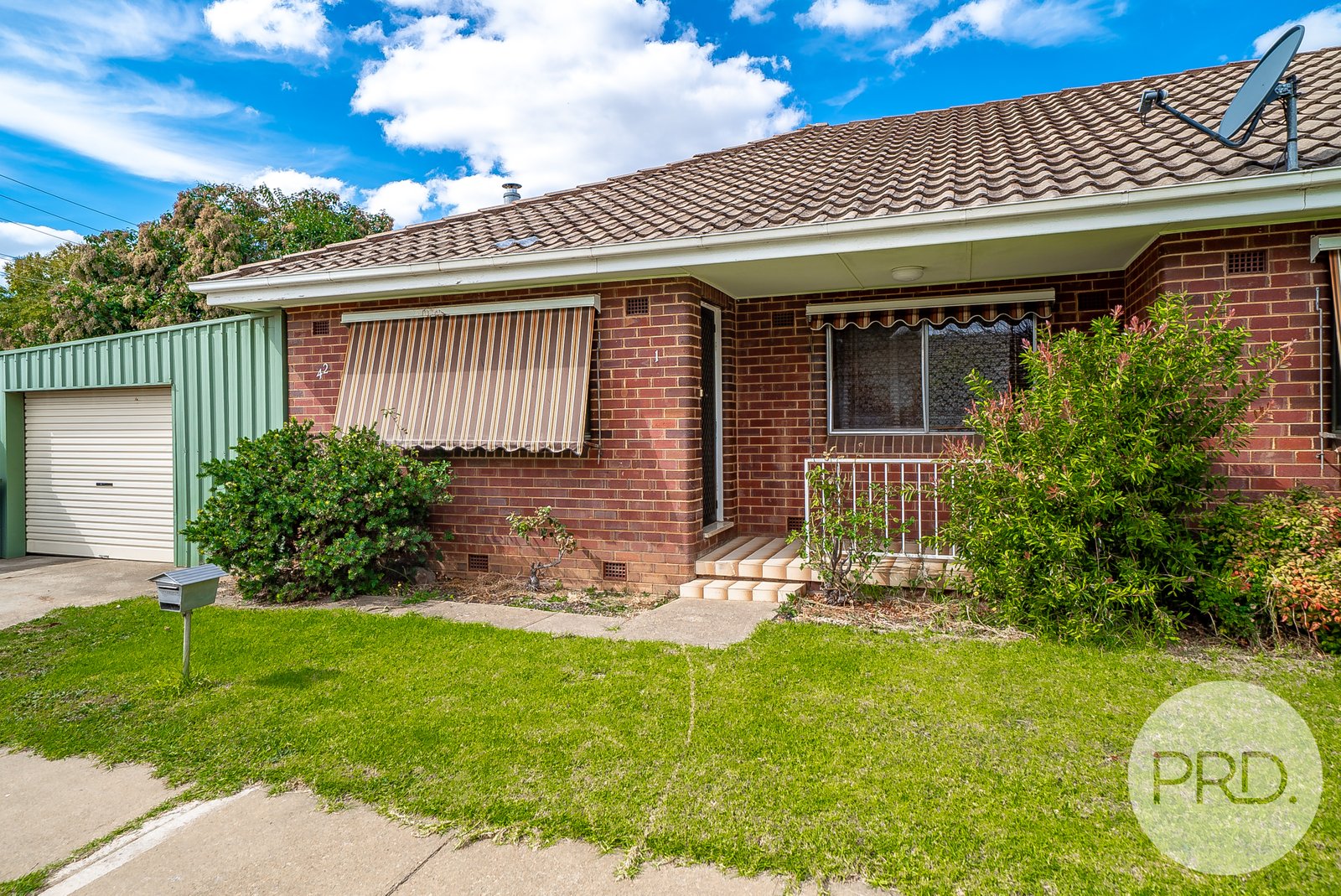 1/42 Tichborne Crescent KOORINGAL 1