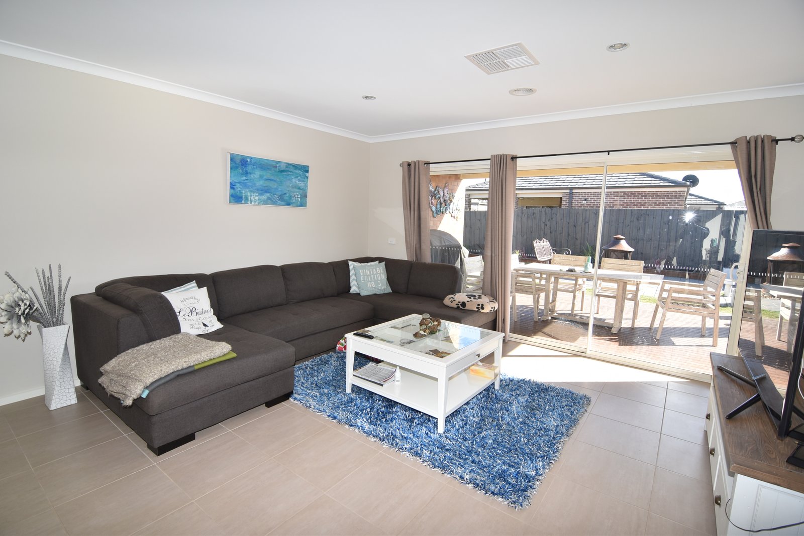 Gallery: 142 Warralily Boulevard