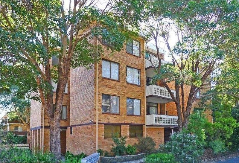 14/20 Martin Place MORTDALE 1
