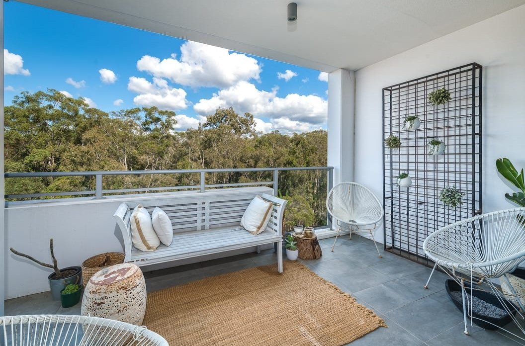 1420/397 Christine Avenue VARSITY LAKES 11